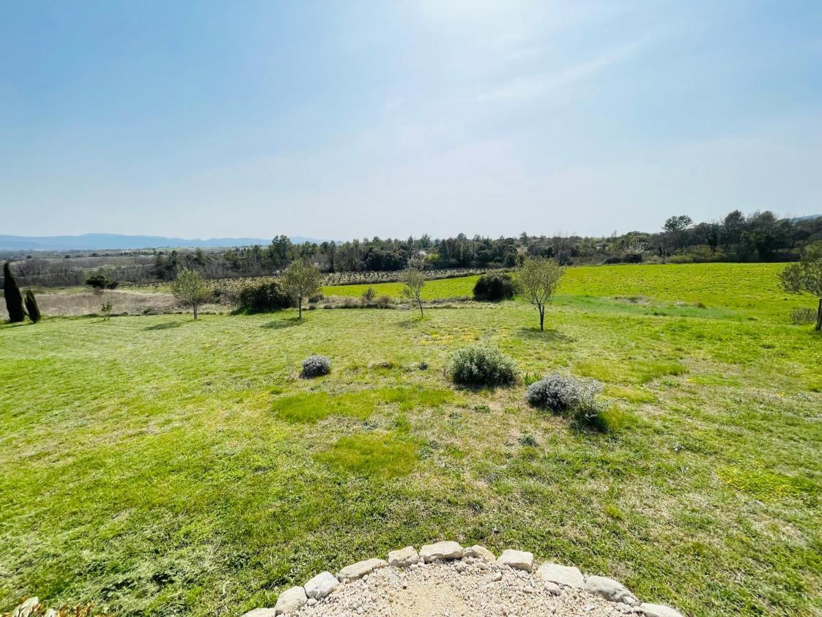 مبيت وإفطار Saint-Sauveur-de-Cruzière Les Volets Rouges المظهر الخارجي الصورة